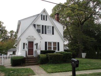 52 Highview Ave, West Haven, CT 06516