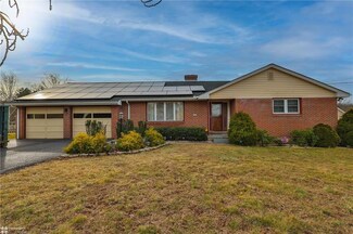 3384 Jacoby Rd, Coopersburg, PA 18036