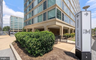 1101 3rd St SW Unit 114, Washington, DC 20024