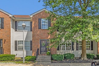 108 Drs James Parker Blvd Unit D8, Red Bank, NJ 07701