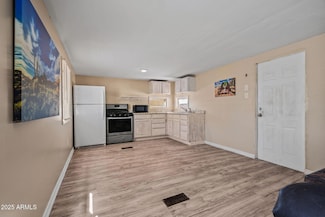 929 N Delaware Dr Unit 21, Apache Junction, AZ 85120