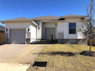 1011 La Muralla St, Laredo, TX 78046
