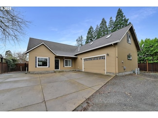 414 Cherry Dr, Eugene, OR 97401