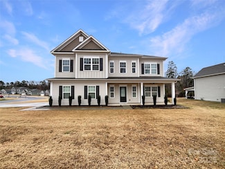 508 Stone River Pkwy, Mount Holly, NC 28120