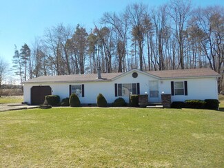 133 Ranch St, Seneca, PA 16346