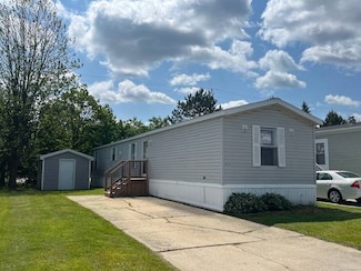 59264 Cary Ln, New Haven, MI 48048