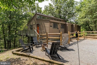 350 Pathfinder Ln, Hedgesville, WV 25427