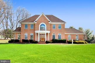 5 Celebrie Ct, Kingsville, MD 21087