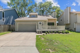 2639 S Yellowstone Ct, Wichita, KS 67215