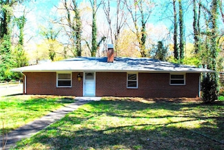 1301 Fenimore St, Winston Salem, NC 27103