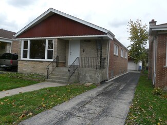 3911 W 84th St, Chicago, IL 60652