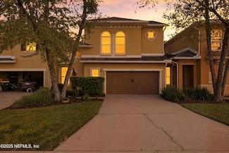 6129 Clearsky Dr, Jacksonville, FL 32258