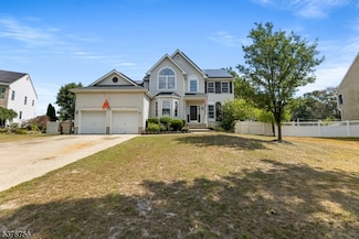 39 Brittany Dr, Bayville, NJ 08721