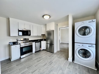 13 Dalby St Unit C, Newton, MA 02458