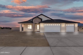 3961 W Highline St, Thatcher, AZ 85552