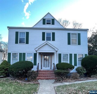 172 W Palisade Ave Unit 1, Englewood, NJ 07631