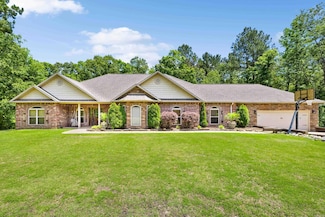 402 Demuth Ln, Benton, AR 72019
