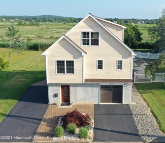 623 Park Ave, Port Monmouth, NJ 07758