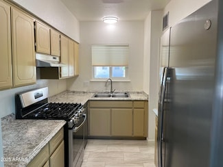 1936 Paseo de La Luna Unit 16, Sierra Vista, AZ 85635