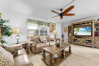 488 Burgundy K, Delray Beach, FL 33484