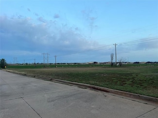 378 Mitchell Dr, Kingfisher, OK 73750