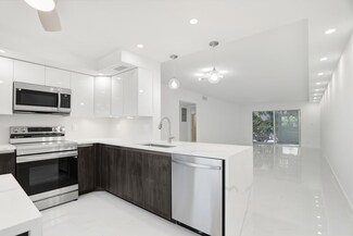 3001 Portofino Isle Unit E3, Coconut Creek, FL 33066