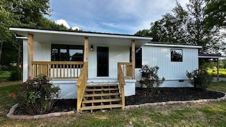 15 Stewarts Chapel Rd, Flintville, TN 37335