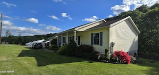 1753 Bloomingrove Rd, Williamsport, PA 17701