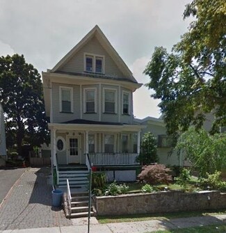 439 Madison St, Carlstadt, NJ 07072