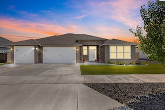 4119 Corvina St, Richland, WA 99352