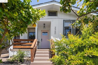 3360 Arizona St, Oakland, CA 94602