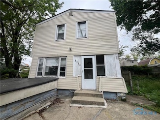 1824 Bigelow St, Toledo, OH 43613