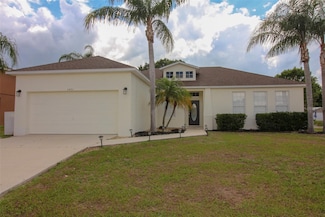 5491 Moon Valley Dr, Lakeland, FL 33812