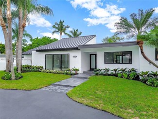 8324 SW 168th Terrace, Palmetto Bay, FL 33157