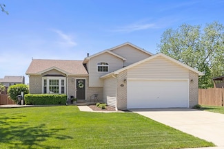 5306 Whisper Meadow Ct, Plainfield, IL 60586