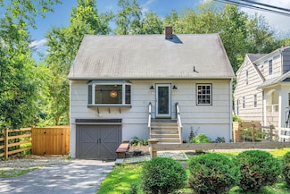 77 Valley Rd, Westport, CT 06880