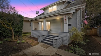 1127 NW 65th St, Seattle, WA 98117
