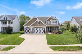 471 Byberry Dr NE, Hartville, OH 44632