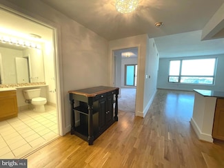 717 S Chris Columbus Blvd Unit 1404, Philadelphia, PA 19147