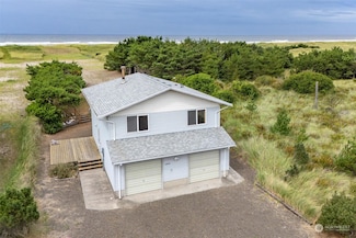 33005 G St, Ocean Park, WA 98640