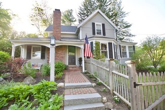 38 Clark Rd, Andover, MA 01810