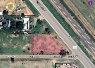 2287 E 48th St, Lubbock, TX 79404
