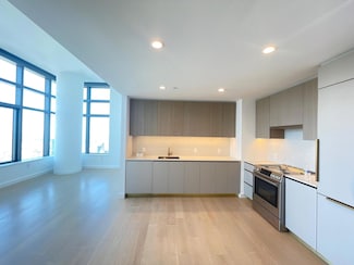 3 Court Square Unit 6303, Long Island City, NY 11101