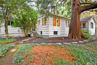 18916 38th Ave NE, Lake Forest Park, WA 98155