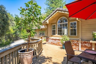 12446 Shadow Brook Ct, Auburn, CA 95602