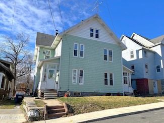 13-15 Freeman Ave, North Adams, MA 01247