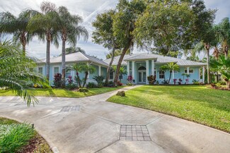46 Emerald Oaks Ln, Ormond Beach, FL 32174