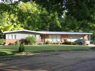 120 Meadow Lane Dr, Buhler, KS 67522