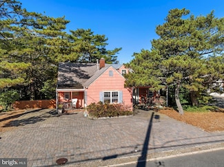 708 N Atlantic Ave, Beach Haven, NJ 08008