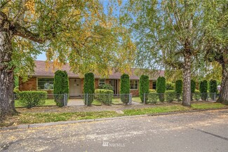 411 S 5th St, Renton, WA 98057
